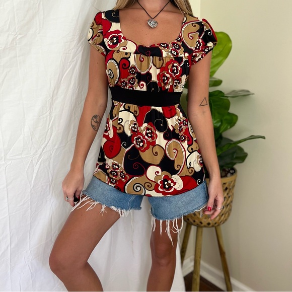 Y2K Boho Floral Tie Back Milkmaid Style Top - Picture 3 of 7